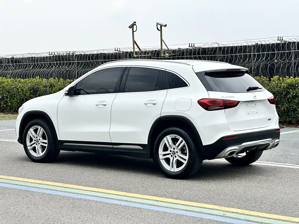 Mercedes-Benz GLA 2022