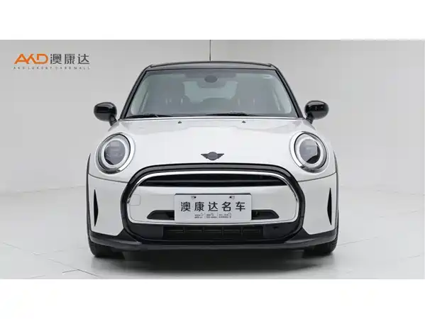 MINI 2023