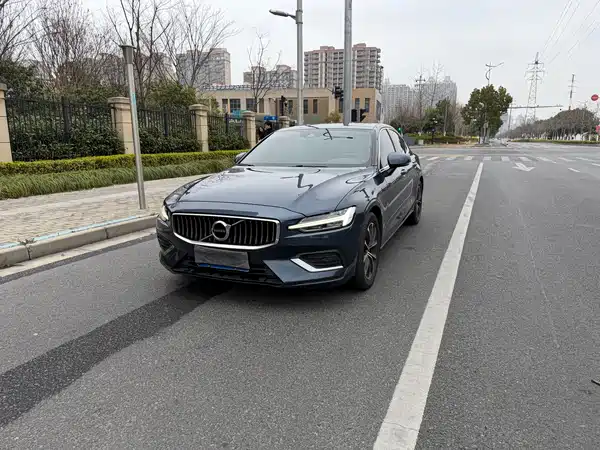 Volvo S60 2021