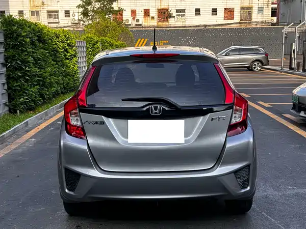 Honda Fit 2016