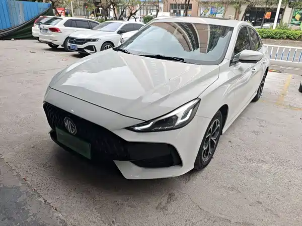 MG MG5 2022