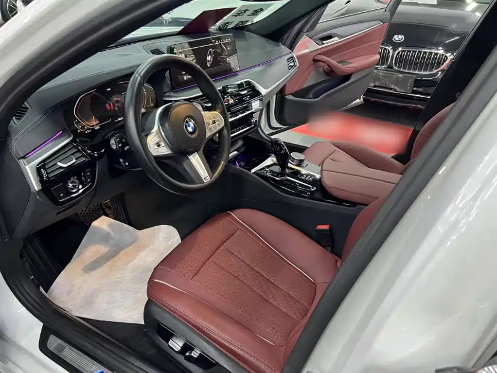 BMW 5 Series 2024 — фото 12