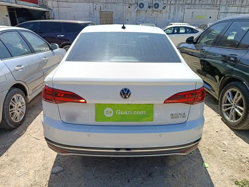 Volkswagen Bora 2023