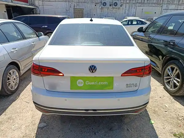 Volkswagen Bora 2023