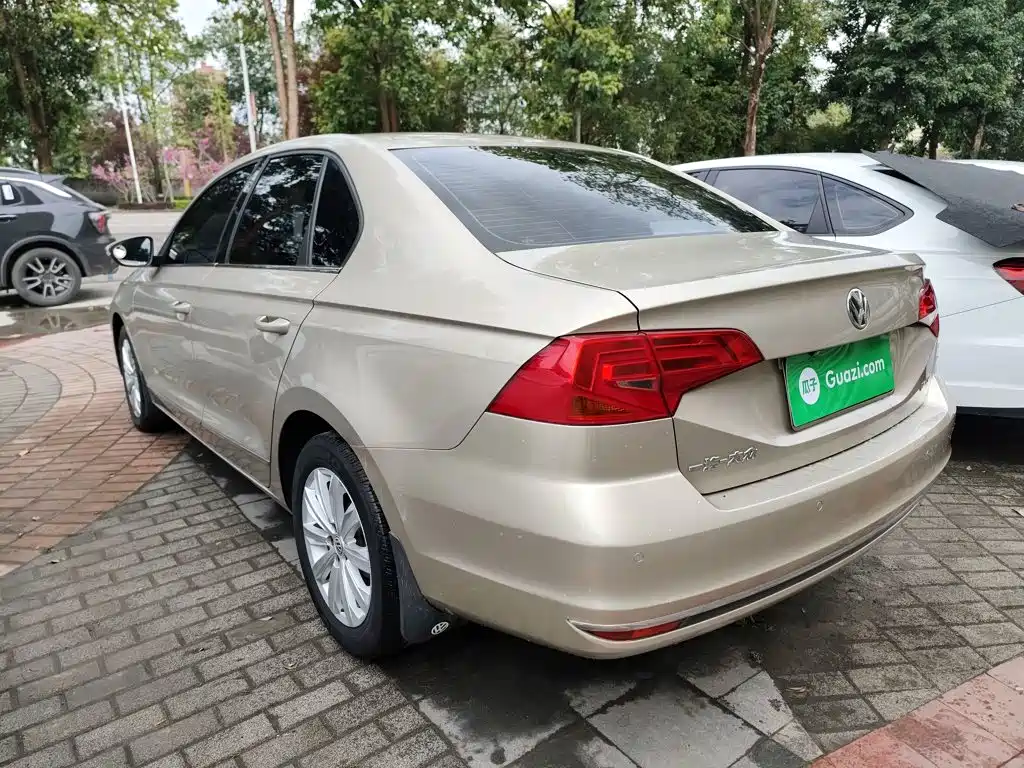 Volkswagen Bora 2016
