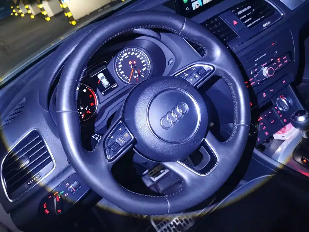 Audi Q3 2014