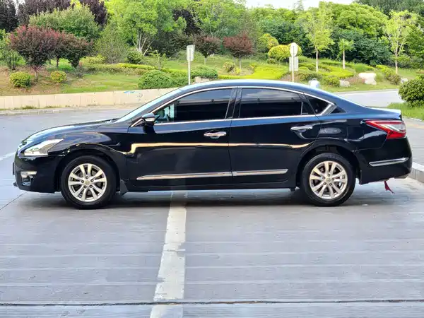 Nissan Teana 2013