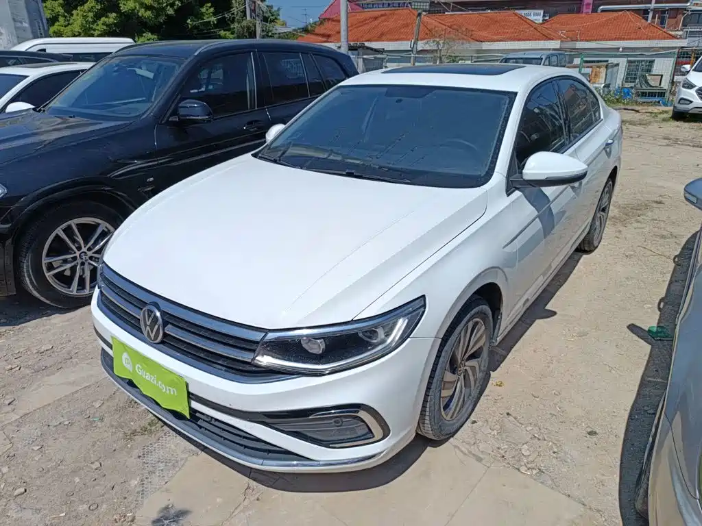 Volkswagen Bora 2023