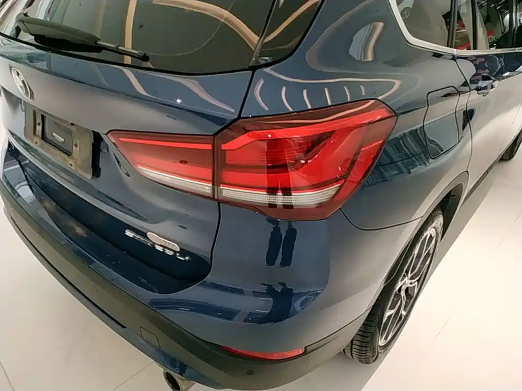 BMW X1 2022 — фото 24