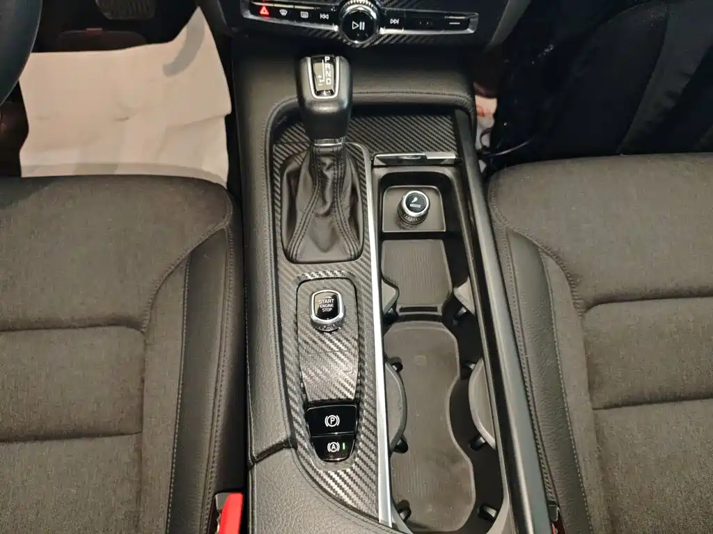 Volvo S90 2019 — фото 10