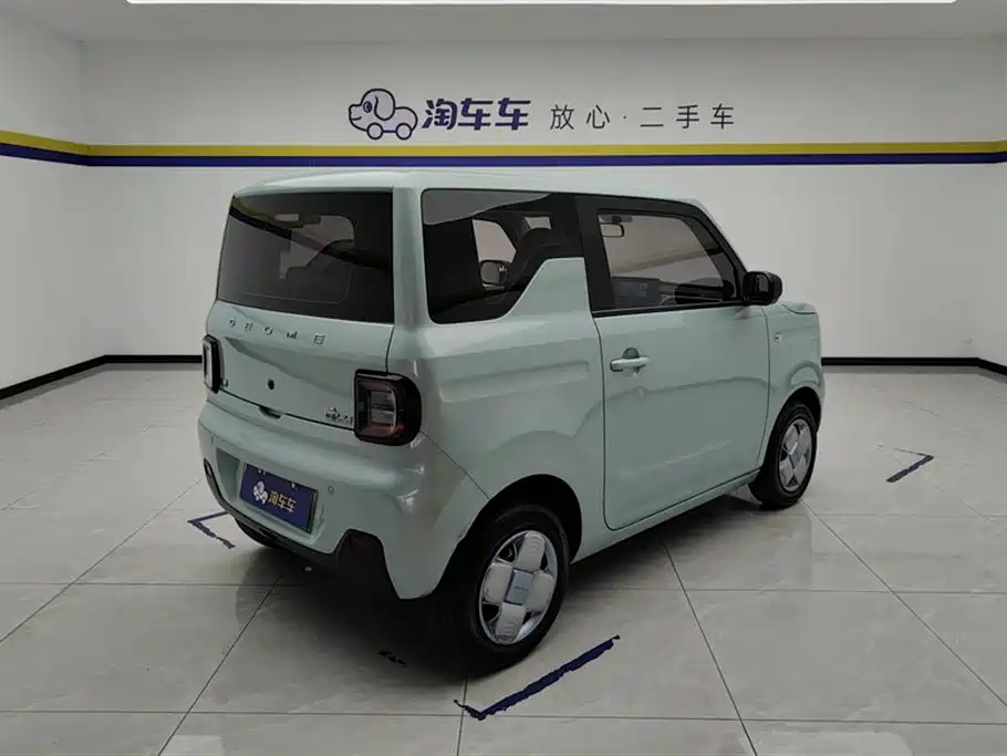 Geely Galaxy Panda 2023