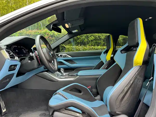 BMW M4 2022