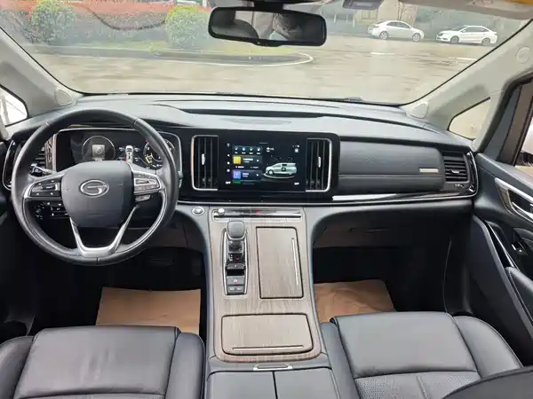 GAC Trumpchi M8 2021