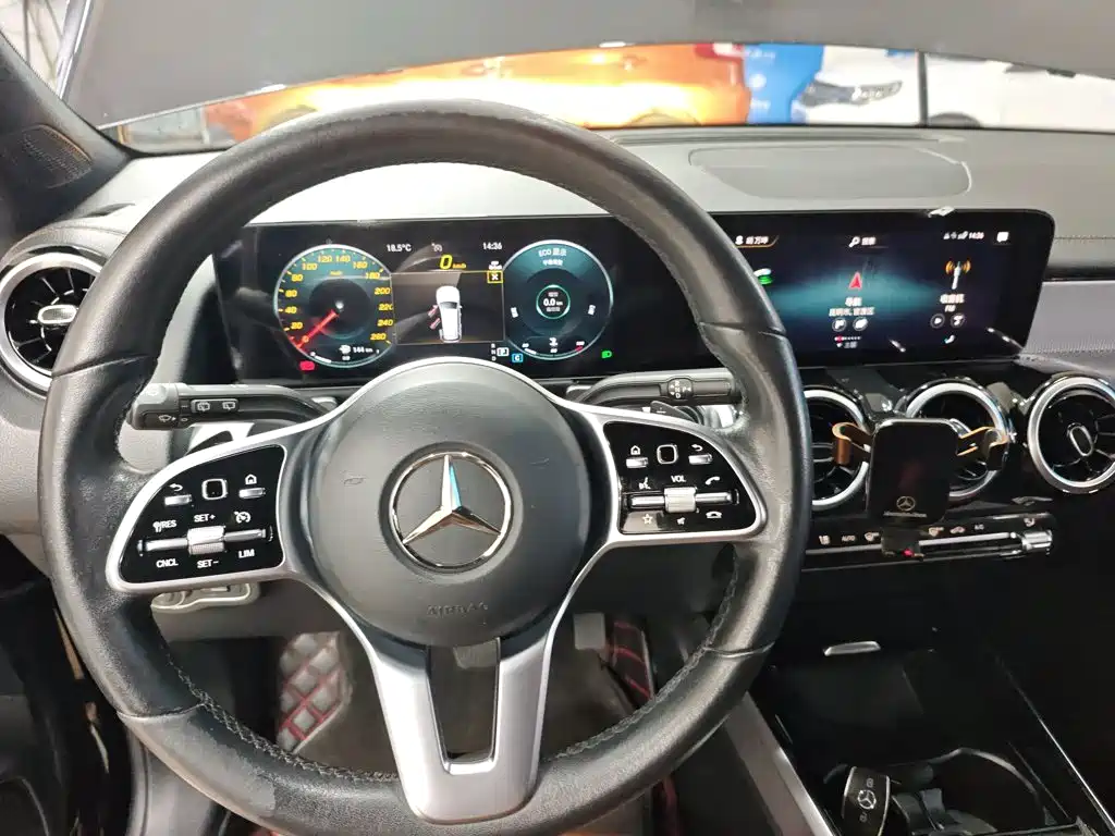 Mercedes-Benz GLB 2022 — фото 14