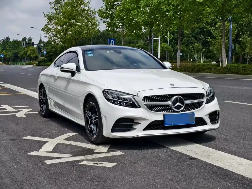 Mercedes-Benz C-Class 2020