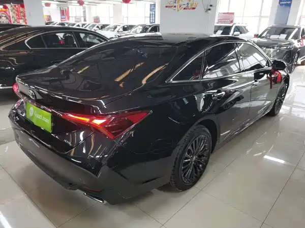 Toyota Avalon 2020
