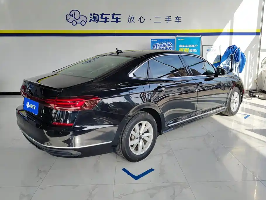 Volkswagen Passat 2025