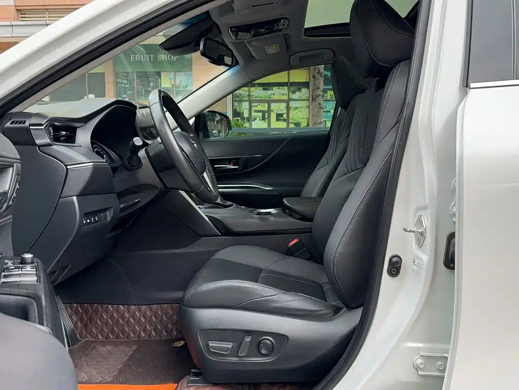 Toyota Harrier 2022 — фото 14