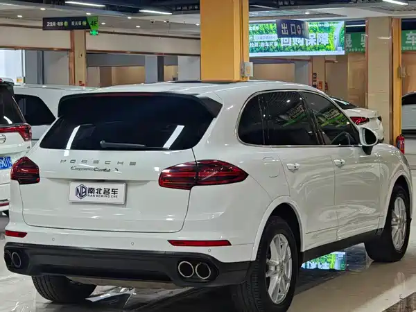 Porsche Cayenne 2016