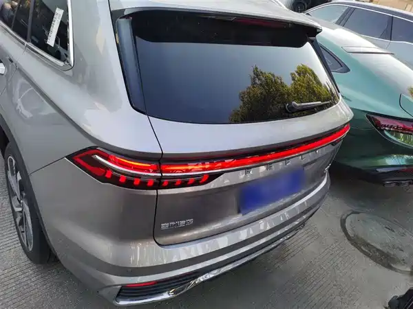 Geely Xingyue L 2021