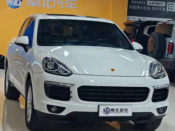 Porsche Cayenne 2016