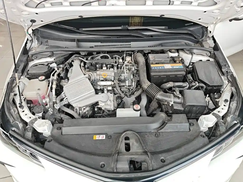 Toyota Corolla 2023 — фото 16