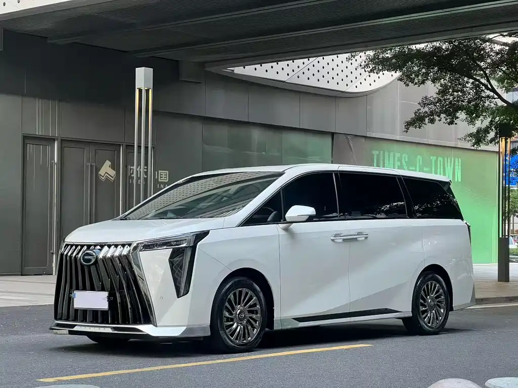GAC Motor Trumpchi M8 2023 — фото 1