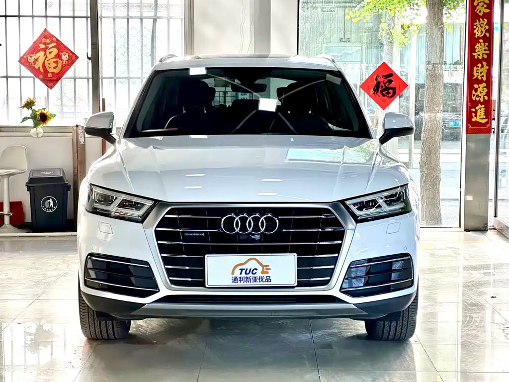 Audi Q5L 2020 — фото 2