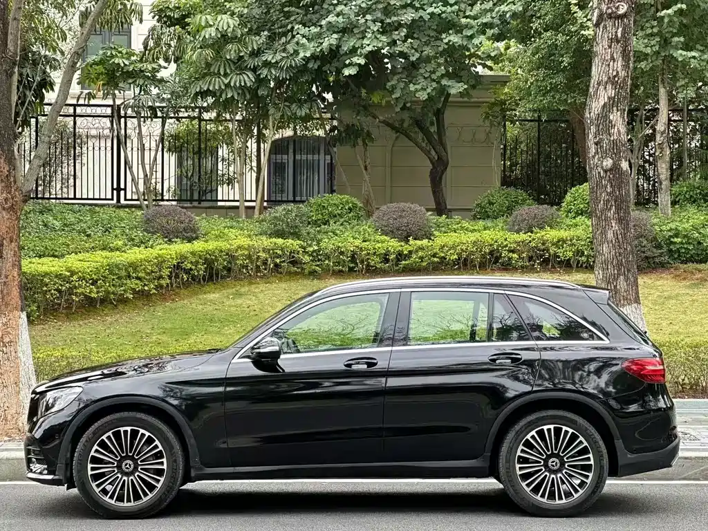 Mercedes-Benz GLC 2017 — фото 3