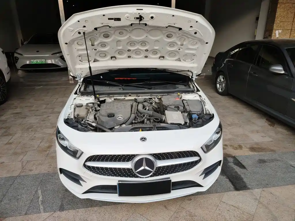 Mercedes-Benz A-Class 2022 — фото 20