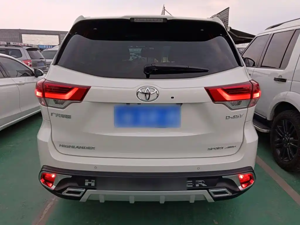 Toyota Highlander 2019