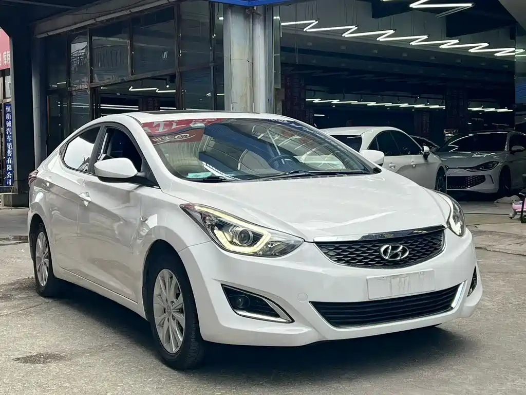 Hyundai Elantra Langdong 2016 — фото 3