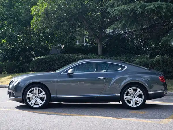 Bentley Continental 2012