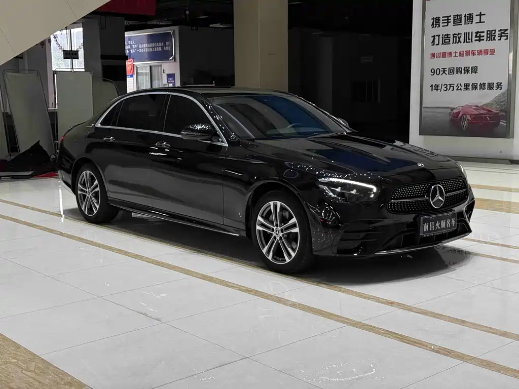 Mercedes-Benz E-Class 2022 — фото 23