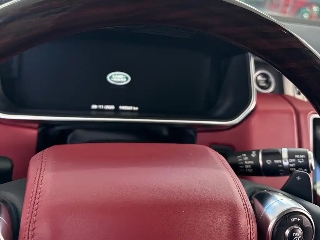 Land Rover Range Rover 2015 — фото 14