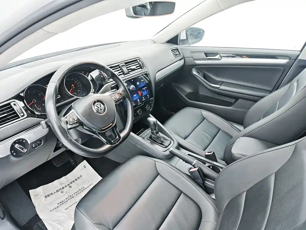 Volkswagen Sagitar 2018 — фото 4