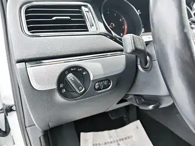 Volkswagen Sagitar 2018