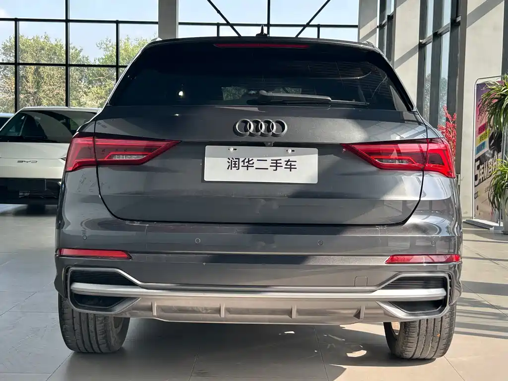 Audi Q3 2020 — фото 20