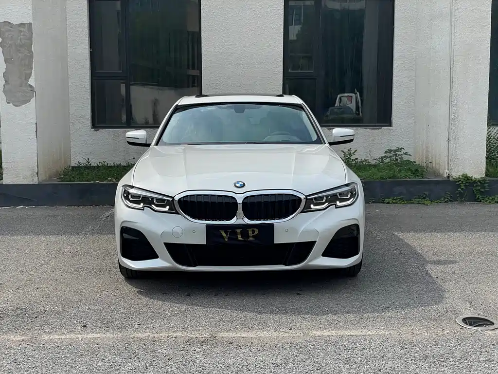 BMW 3 Series 2022
