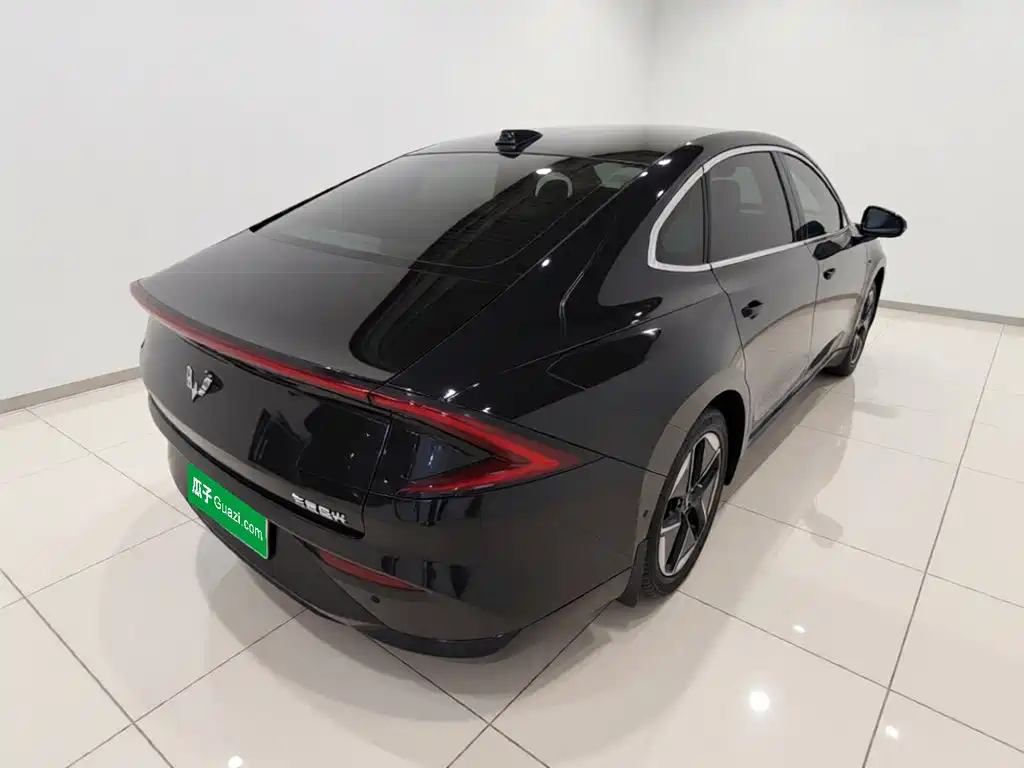Wuling Starlight 2025