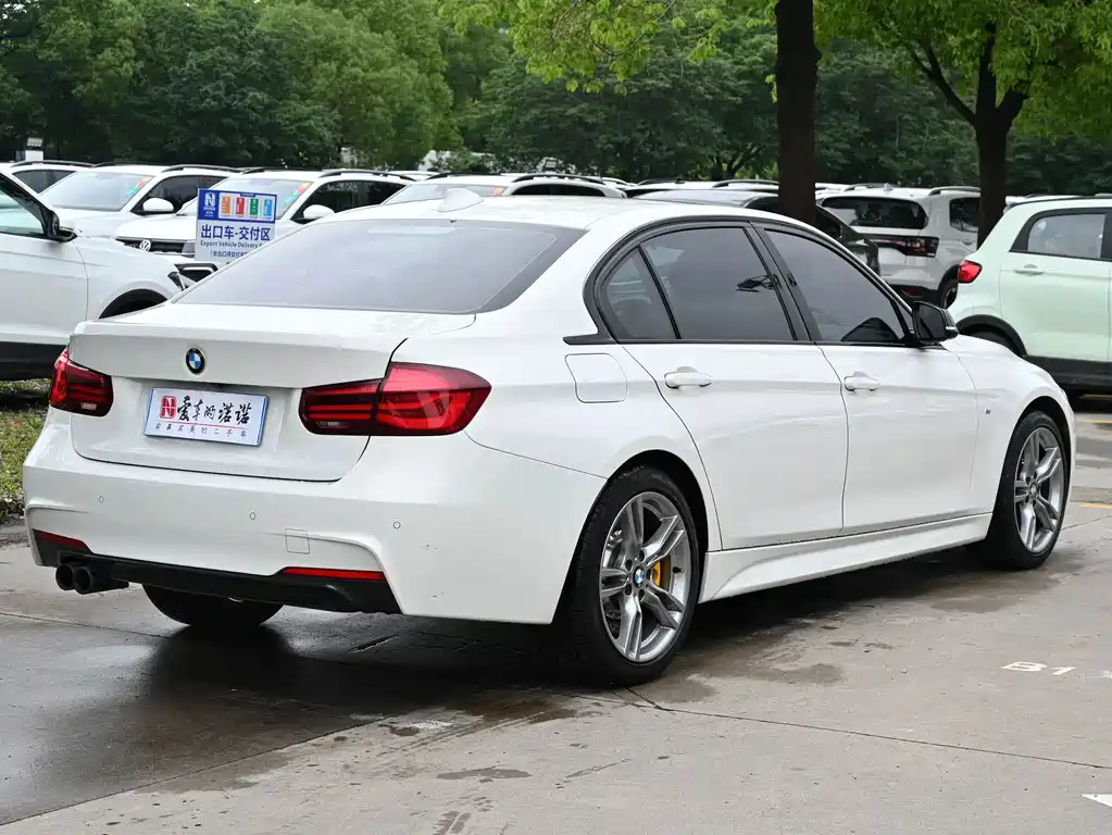 BMW 3 Series 2019