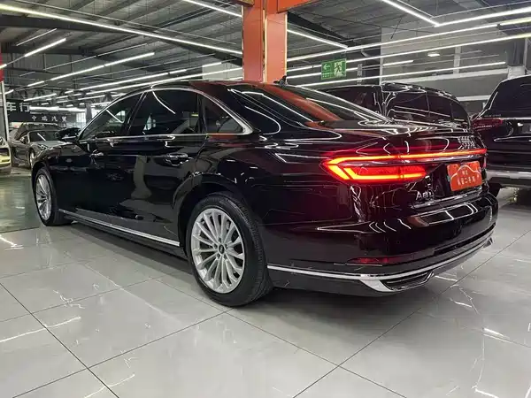 Audi A8 2021