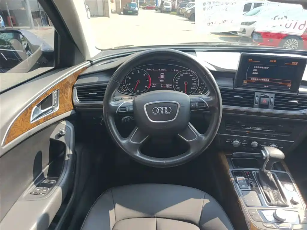 Audi A6L 2015 — фото 11