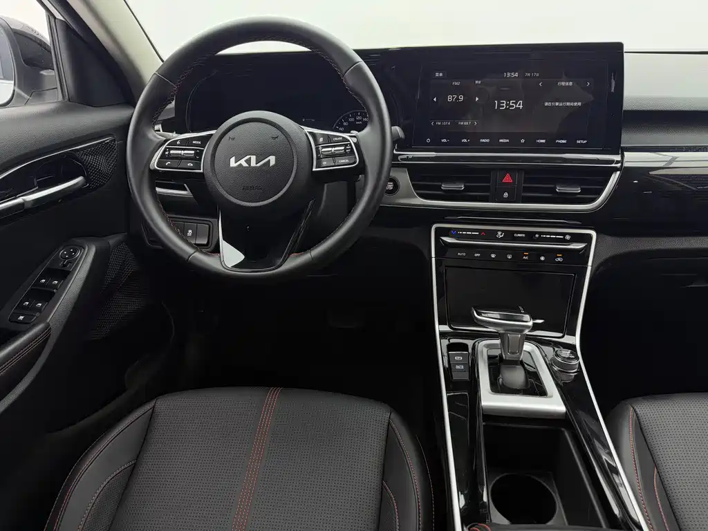 Kia KX3 2021 — фото 11