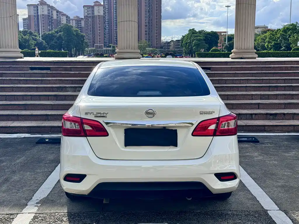 Nissan Sylphy 2019 — фото 10