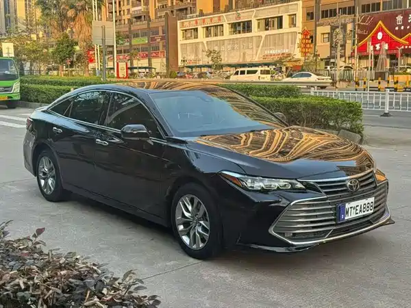 Toyota Avalon 2021