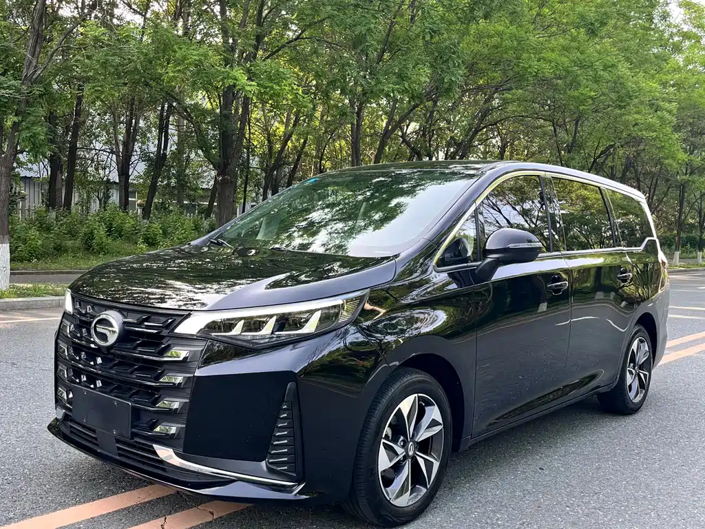 GAC Motor Trumpchi M6 2023 — фото 1