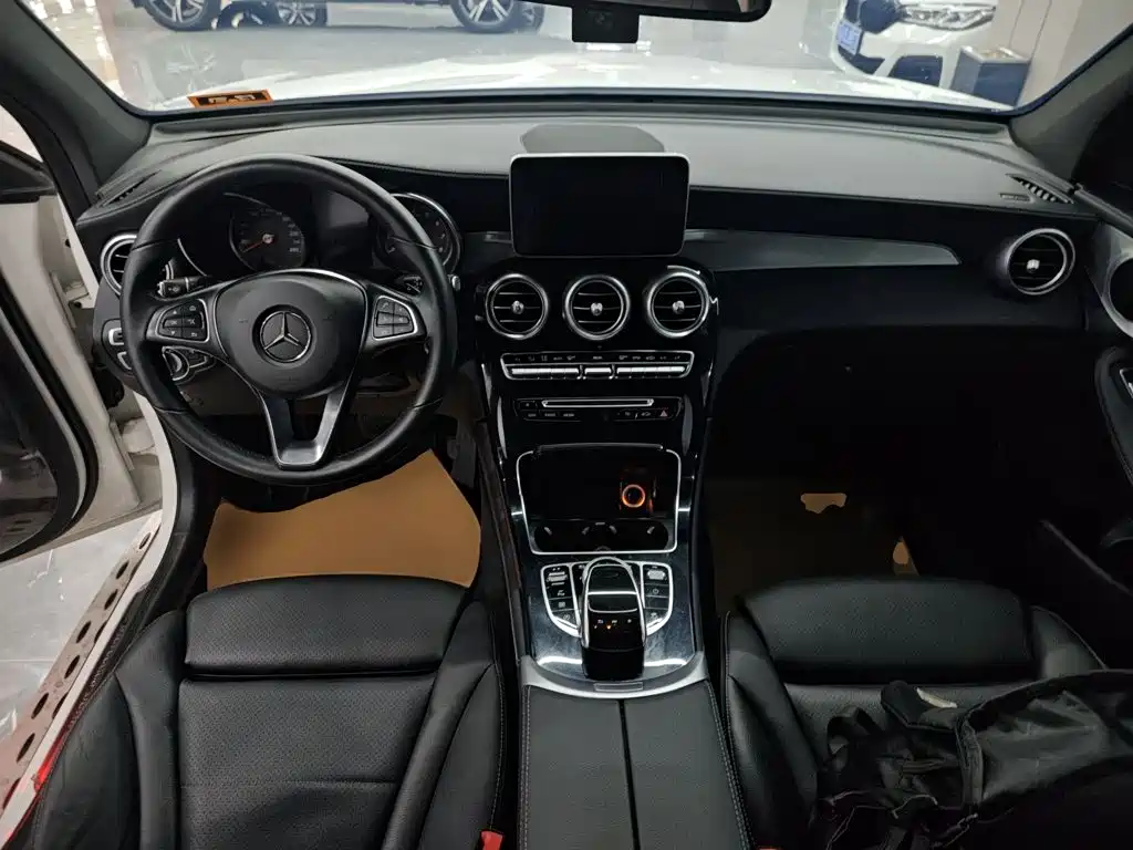 Mercedes-Benz GLC 2017