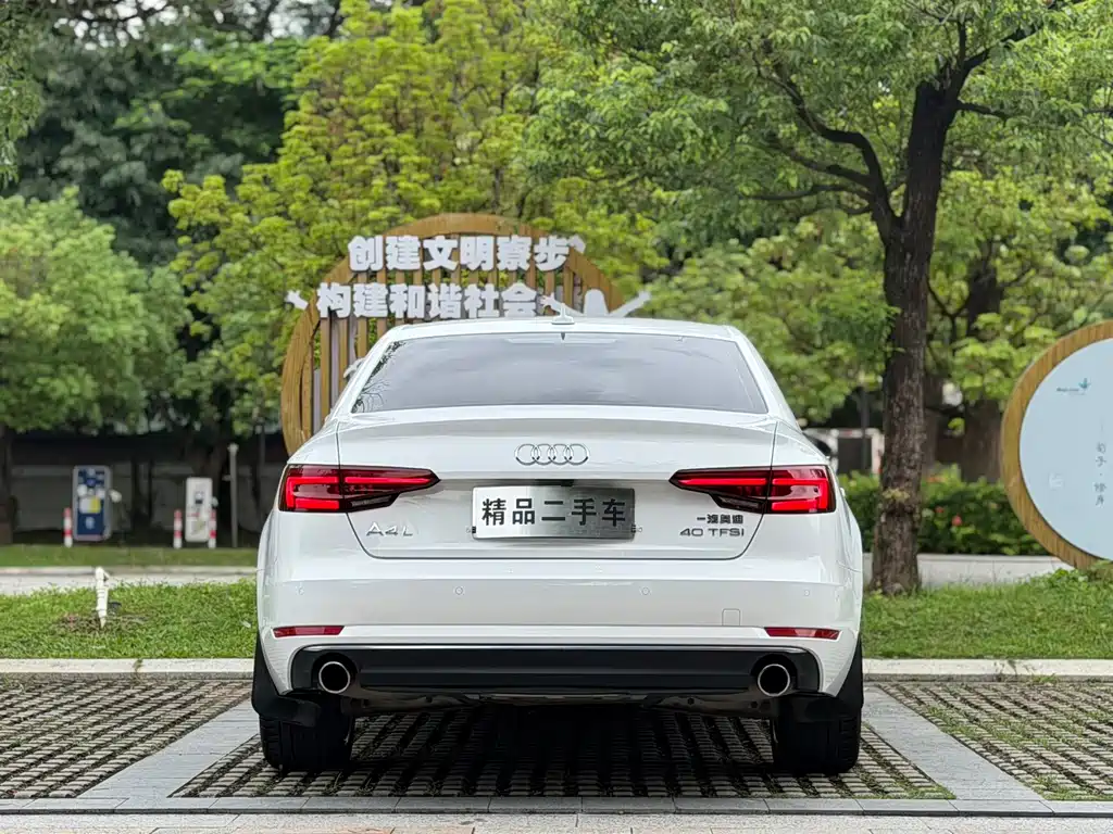 Audi A4L 2018 — фото 17