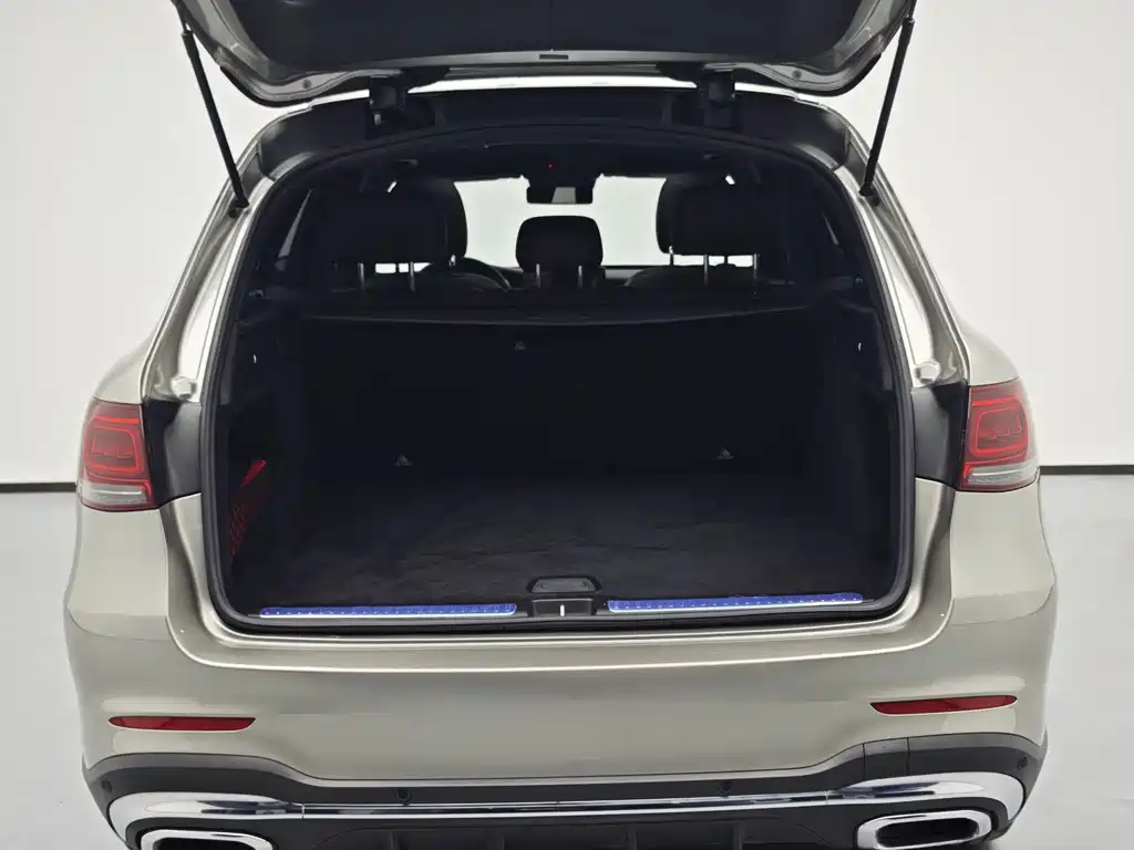 Mercedes-Benz GLC 2020 — фото 16